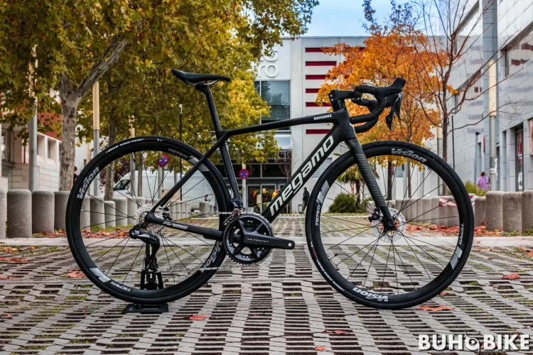 BICICLETA CARRETERA MEGAMO RAISE 05 SH12 2023