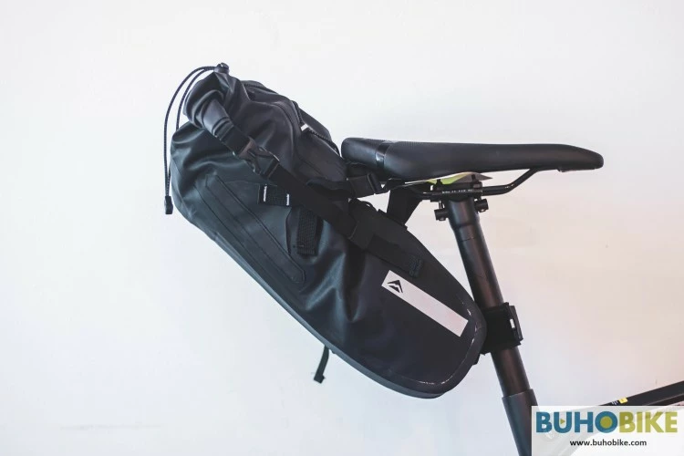 BOLSA SILLIN GRAVEL MERIDA IMPERMEABLE NEGRO