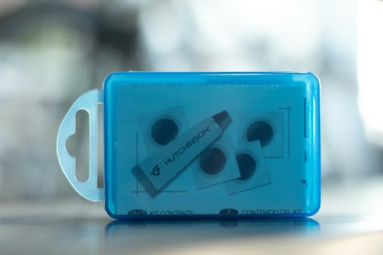 KIT HUTCHINSON REPARACION TUBELESS MTB - Imagen 2